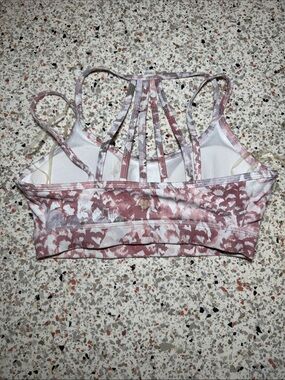 GAIAM Pink and White Strappy Sports Bra